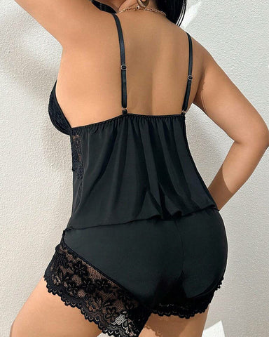 Plus Size Lace Satin Cami Pajama Set – Sexy Two-Piece Sleepwear for Women