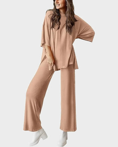 Relaxed Split-Hem Top & Wide-Leg Pants Set