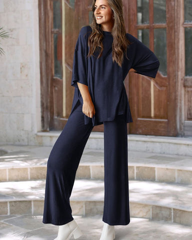 Relaxed Split-Hem Top & Wide-Leg Pants Set