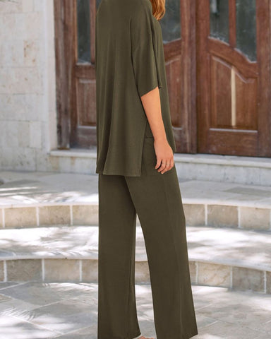 Relaxed Split-Hem Top & Wide-Leg Pants Set