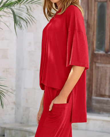 Relaxed Split-Hem Top & Wide-Leg Pants Set