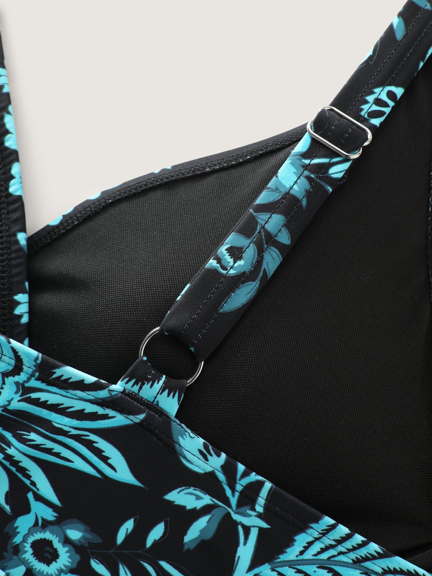 18b386b1-c9c7-4b48-8aca-13fcf1dcd702