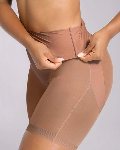 Mesh Smooth High-Waisted Mid Thigh Shorts