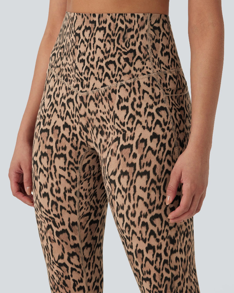 Leopard Print SoCinched High Waisted Tummy Control Yoga Leggings with Pockets