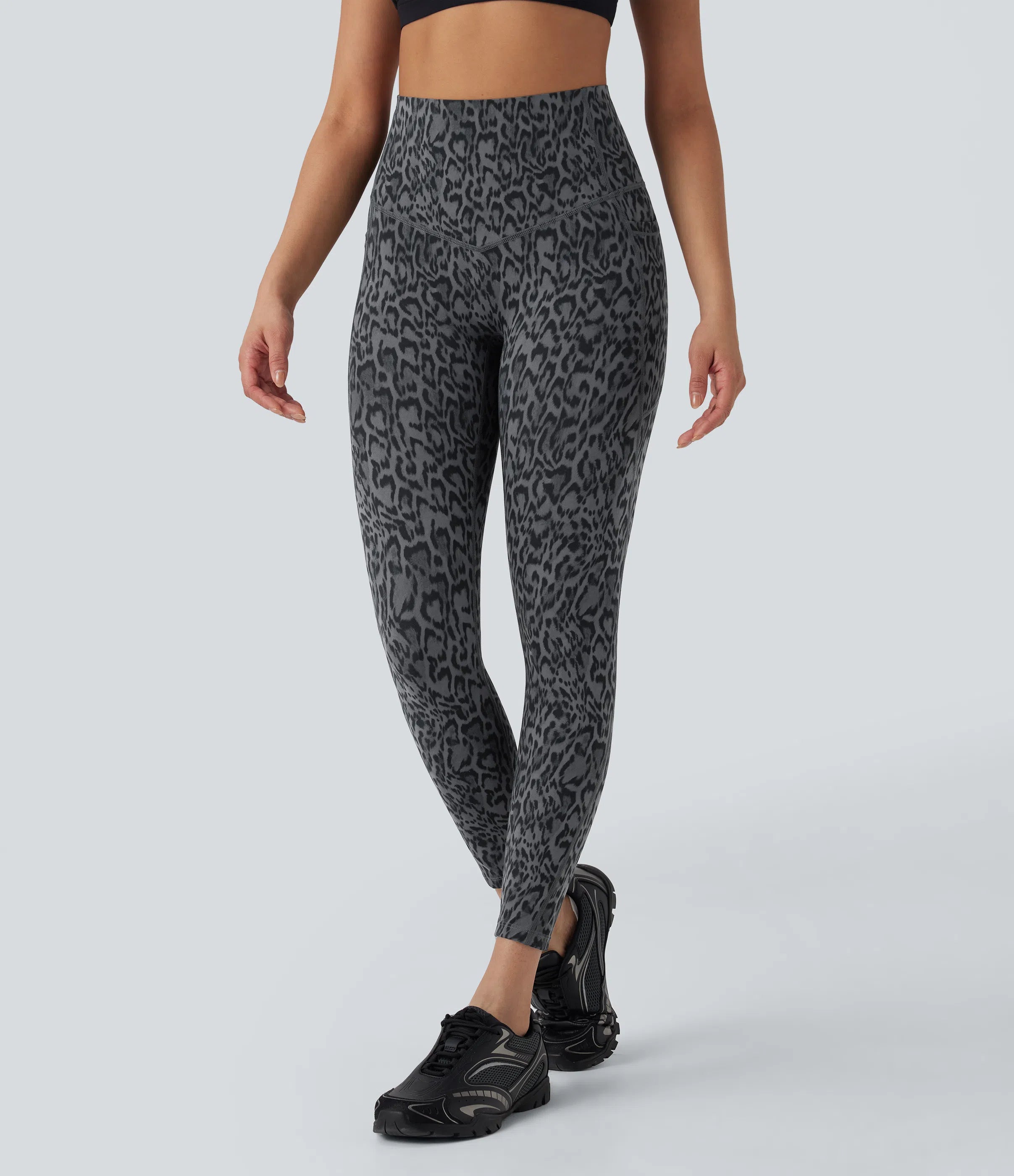 Leopard Print SoCinched High Waisted Tummy Control Yoga Leggings with Pockets