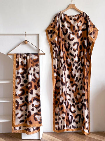 Women's Peacock Print Cape Shawl & Scarf Set – Elegant Beach Swim Cover-Up