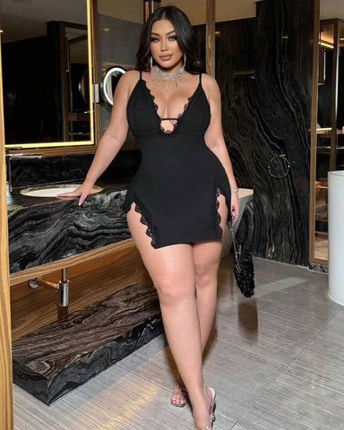 Plus Size Women’s Deep V-Neck Lace Slip Dress