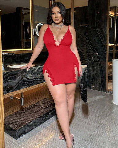 Plus Size Women’s Deep V-Neck Lace Slip Dress